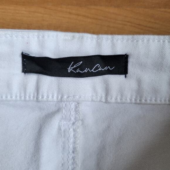 KanCan Kaia White Distressed Stretchy High-Rise Denim Shorts Size 26 - Picture 4 of 10